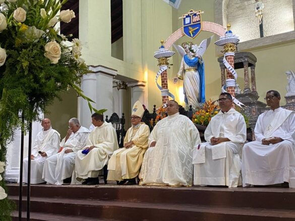 Zaraza celebra por primera vez el día de su patrono San Gabriel Arcángel (fotos y audio)